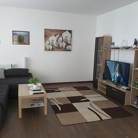 Park West Apartment - Free Parking Budapest Kültér fotó