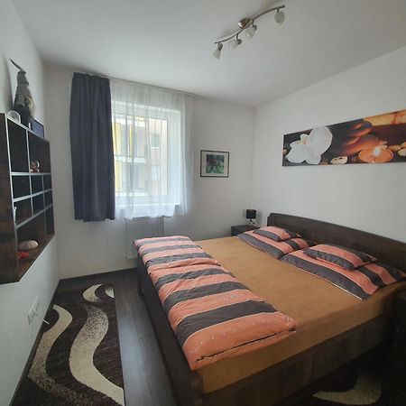 Park West Apartment - Free Parking Budapest Kültér fotó