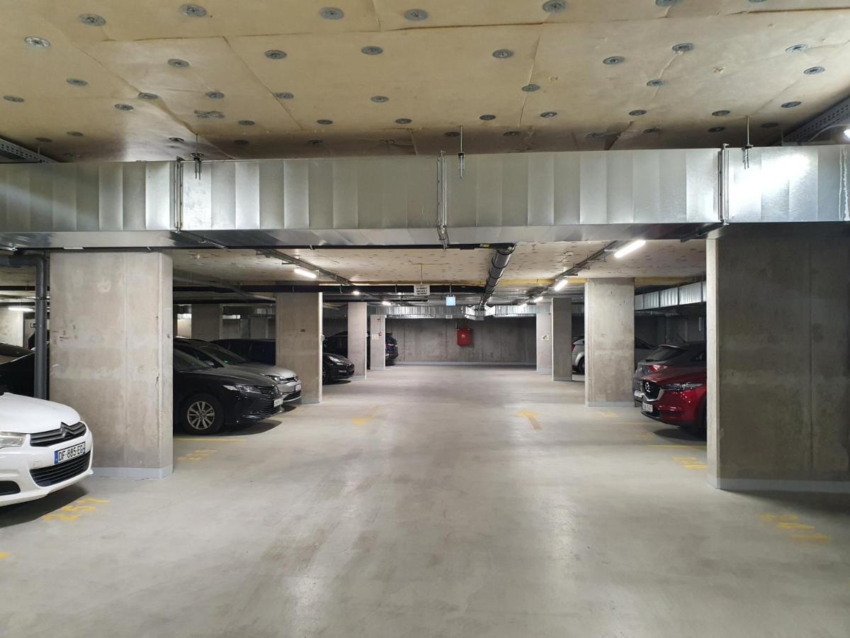 Park West Apartment - Free Parking Budapest Kültér fotó