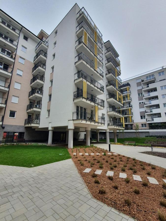 Park West Apartment - Free Parking Budapest Kültér fotó