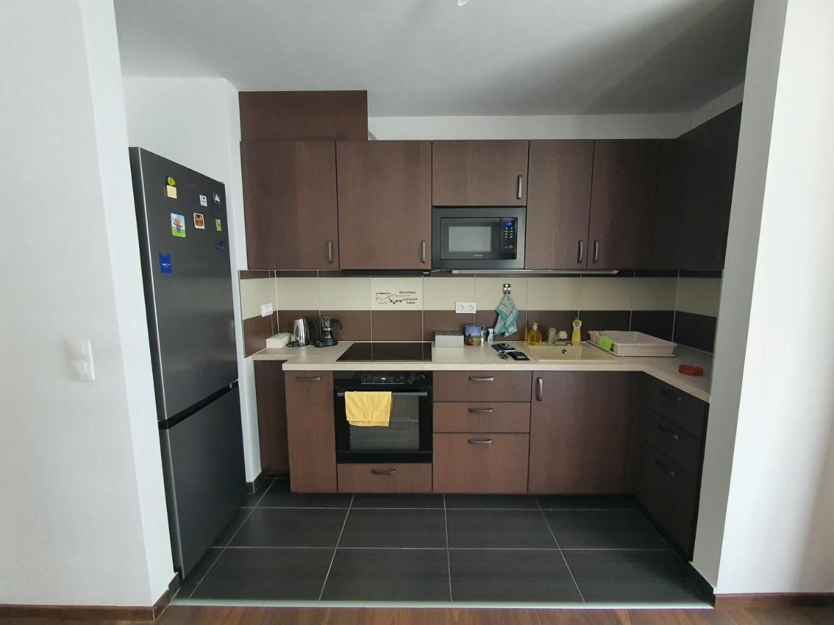 Park West Apartment - Free Parking Budapest Kültér fotó