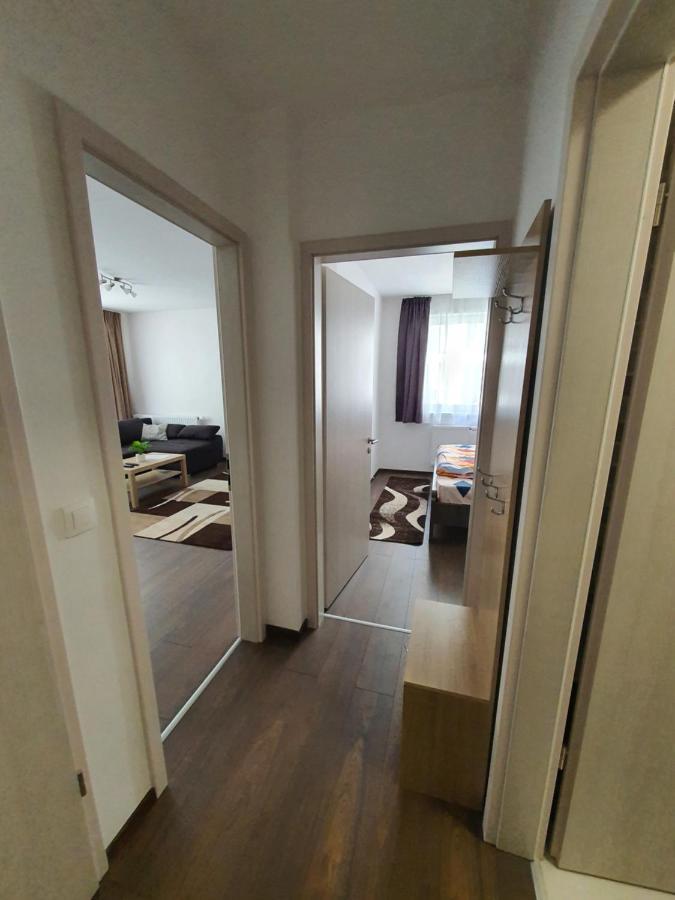 Park West Apartment - Free Parking Budapest Kültér fotó